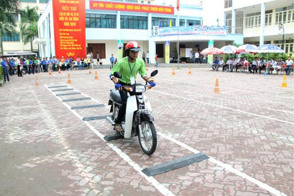Thủ tục đăng ký địa điểm thi bằng xe máy