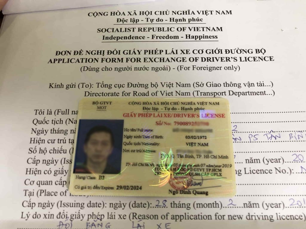 Đơn đề nghị đổi giấy phép lái xe nước ngoài sang Việt Nam
